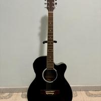 Chitarra acustica