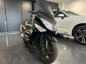 Yamaha T Max - 2010