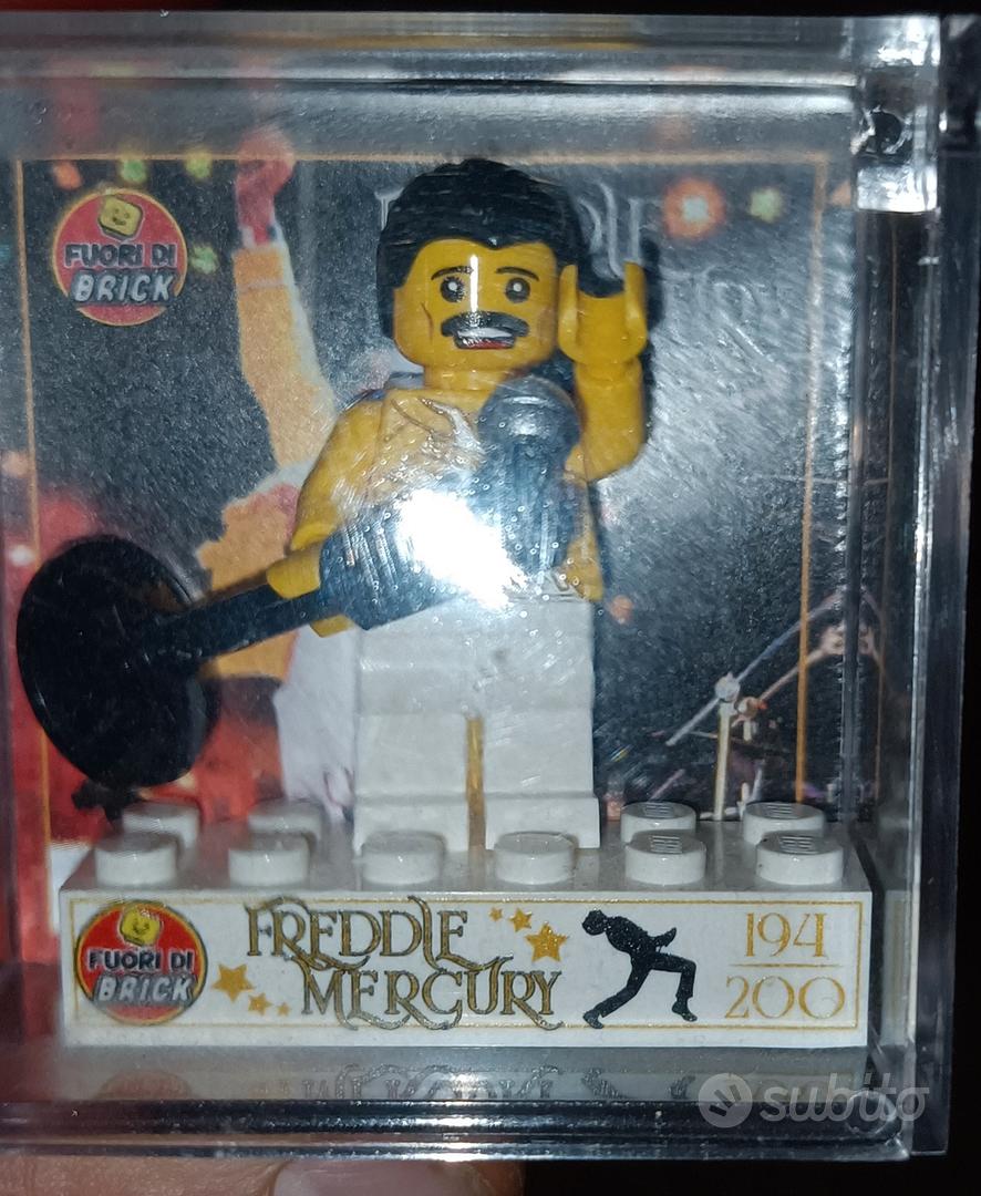 LEGO Freddie Mercury-Stanlio & Ollio LIMITED - Collezionismo In vendita a  Monza e della Brianza