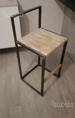 Sgabello in ferro