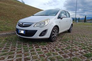 opel corsa GPL benzina 4 porte 1200
