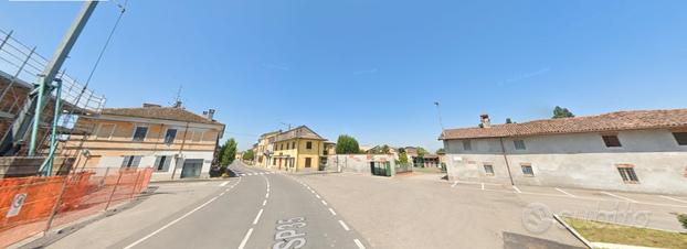 Spazioso trilocale al piano terra in zona comoda