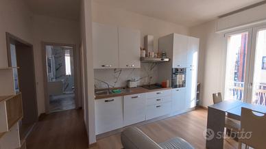 CAMERE IN APPARTAMENTO APPENA RISTRUTTURATO