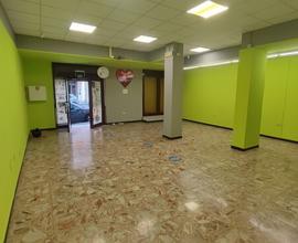 MURI NEGOZIO Genova Prà (VIA TAGGIA)