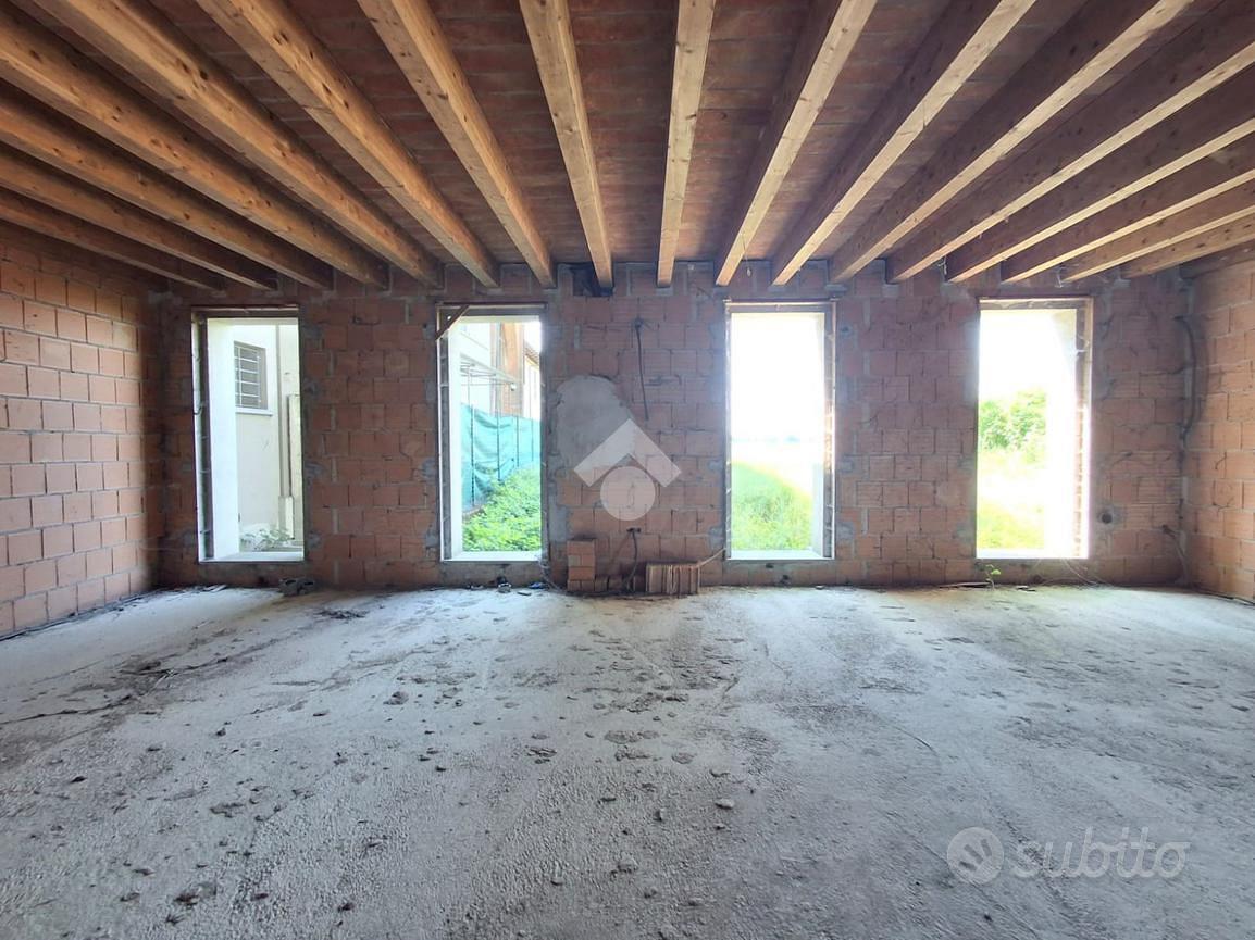 Casa – Castelvetro Piacentino, San Pedretto - Vista 3