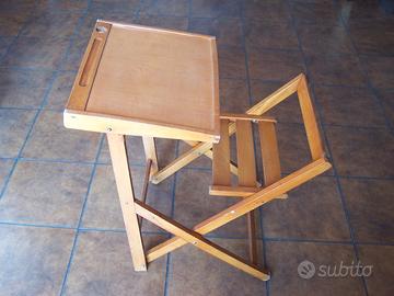 Banchetto/scrivania in legno per bambini