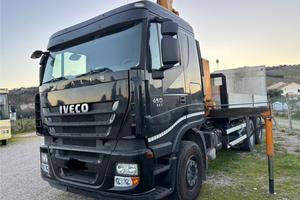 Iveco Stralis 260S45 EEV gru effer 250/3