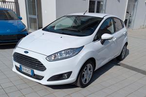 Ford Fiesta 1.5 Tdci Titanium 75 cv 5 porte