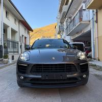 Porsche Macan 3.0 S tetto panoramico e gancio trai