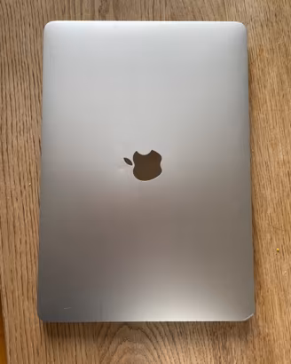 MacBook Pro 13”  2020 M1 per pezzi di ricambio