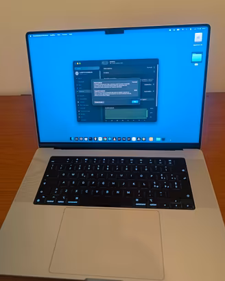 MacBook Pro 16" con chip Apple M4 Pro, CPU 14 core