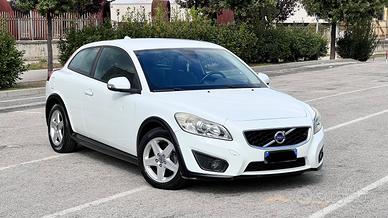 Volvo C30 | 1.6 D Drive Momentum| 2010 | 190kkm
