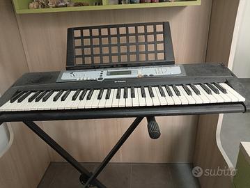 Tastiera Yamaha E213
