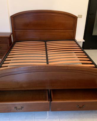 Camera da letto in noce