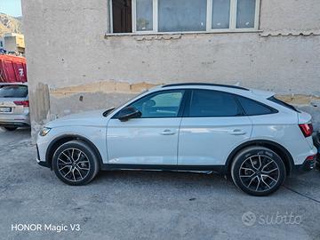 Audi Q5 Sportback s line tetto panoramico