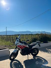 Morini X-Cape 650