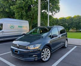VOLKSWAGEN TOURAN 2.0 TDi 150 CAVALLI 7 POSTI