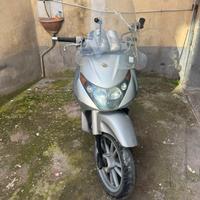 RICAMBI PIAGGIO BEVERLY 125-200 2001-2006