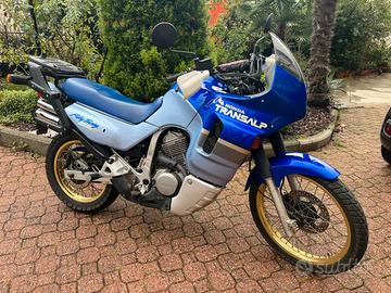Honda XL 600V Transalp 1991
