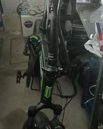 Bicicletta Kawasaki e-bike
