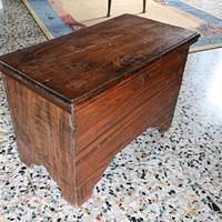 Cassapanca in legno piccola