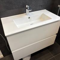 Mobile bagno con lavabo