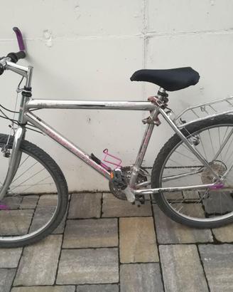 BICICLETTA MTB