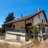 Lorica Grande Villa Indipendente