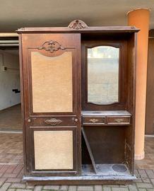 Armadio con guardaroba