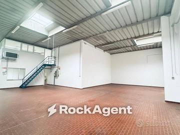 Immobile di 213 m² con 3 locali a Fiesso d'Artico