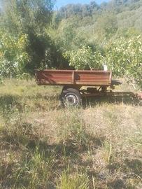 Rimorchio agricolo