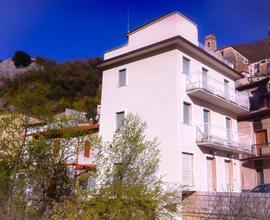 Casa sul fiume