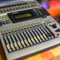 Yamaha 01V - Mixer audio digitale