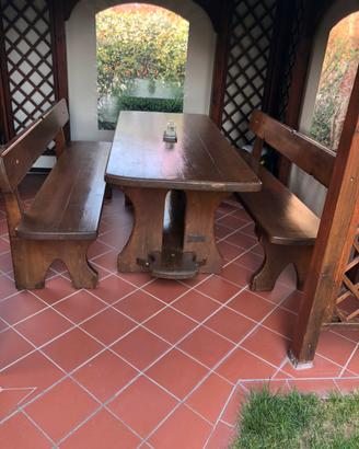 Arredamento gazebo e taverna