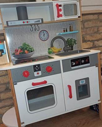 cucina giocattolo 