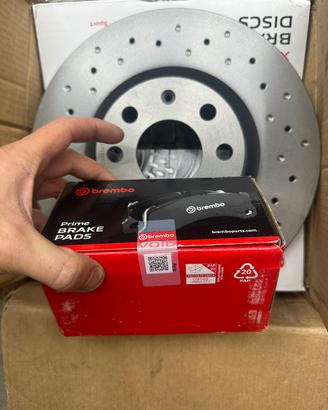 Dischi brembo forati nuovi 4x100 284mm