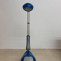 Lampada da tavolo a luce calda