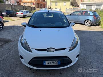 Ford Fiesta 1.4 TDCi 5p. Titanium distrib nuova fr