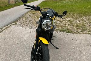 Ducati scrambler