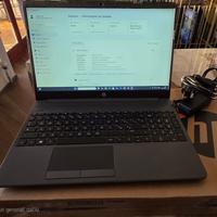 PC portatile HP 255 G8 – 16GB RAM – SSD 512GB