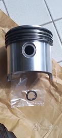 Pistone completo per  Guzzi 500 nuovo falcone.