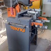 Macchine utensili per serramenti