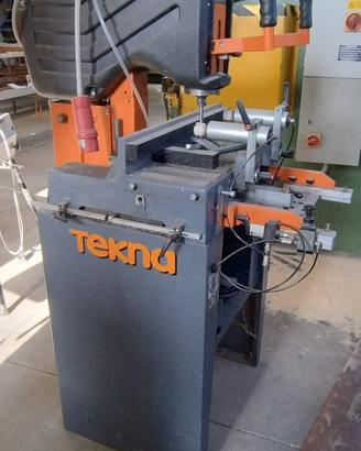 Macchine utensili per serramenti