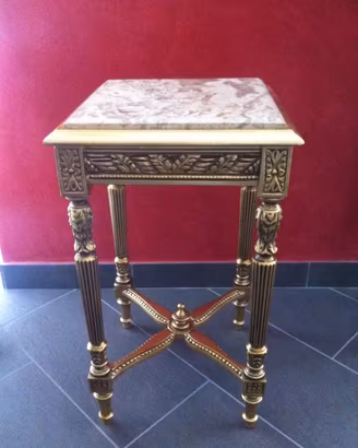 Alzatina in legno e marmo, Stile Veneziano