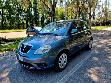 Lancia Ypsilon 1.4 E-Collection Ecochic GPL ADATTA