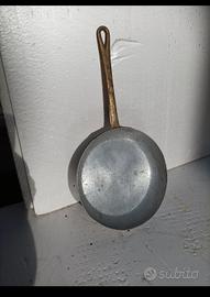 padella in alluminio 