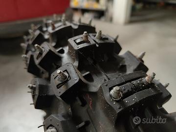 Gomma chiodata 110/90-19 posteriore ghiaccio neve
