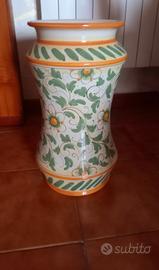 porta ombrelli in ceramica