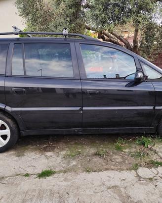 Opel Zafira OPC 2001 Sardegna per ricambi