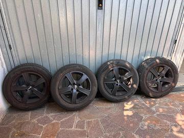 Cerchi in lega 15'' Renault Clio + gomme invernali